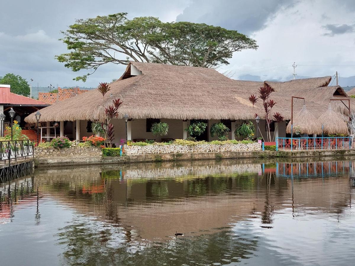 Hotel Campestre San Joaquin Garzón Eksteriør bilde