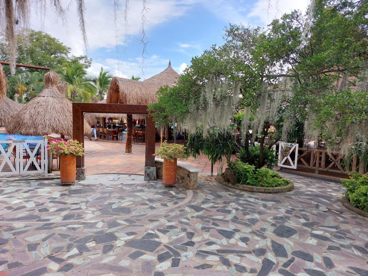 Hotel Campestre San Joaquin Garzón Eksteriør bilde